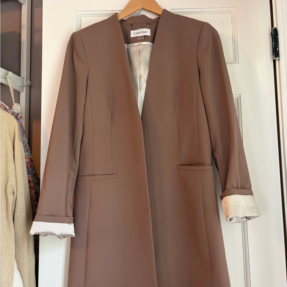 Calvin Klein Taupe Open-Front Long Blazer Coat size 6/ small fit